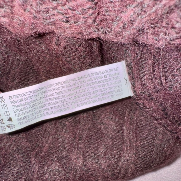 Forever 21 NWT Sweater Plum Burgundy Oversized Cable Knit Sweater | Plus Size 2X - Picture 4 of 16